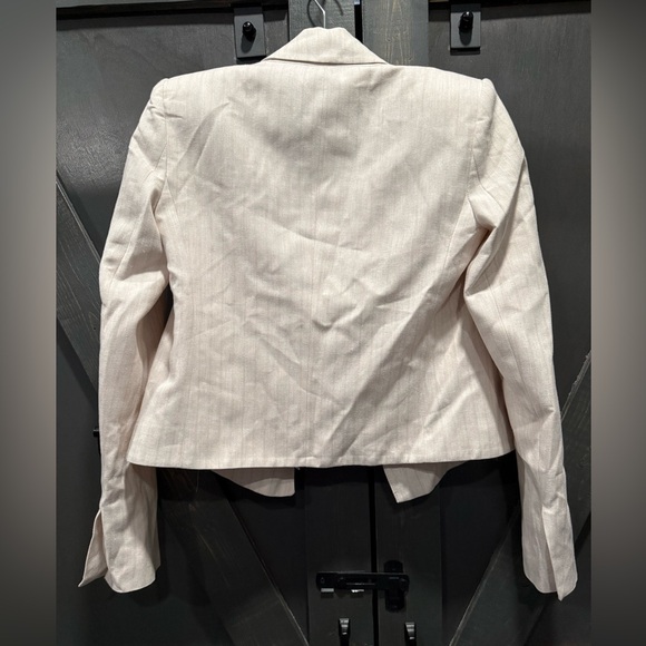 Zara Cropped Double-Breasted Ivory Blazer Jacket - Picture 3 of 6